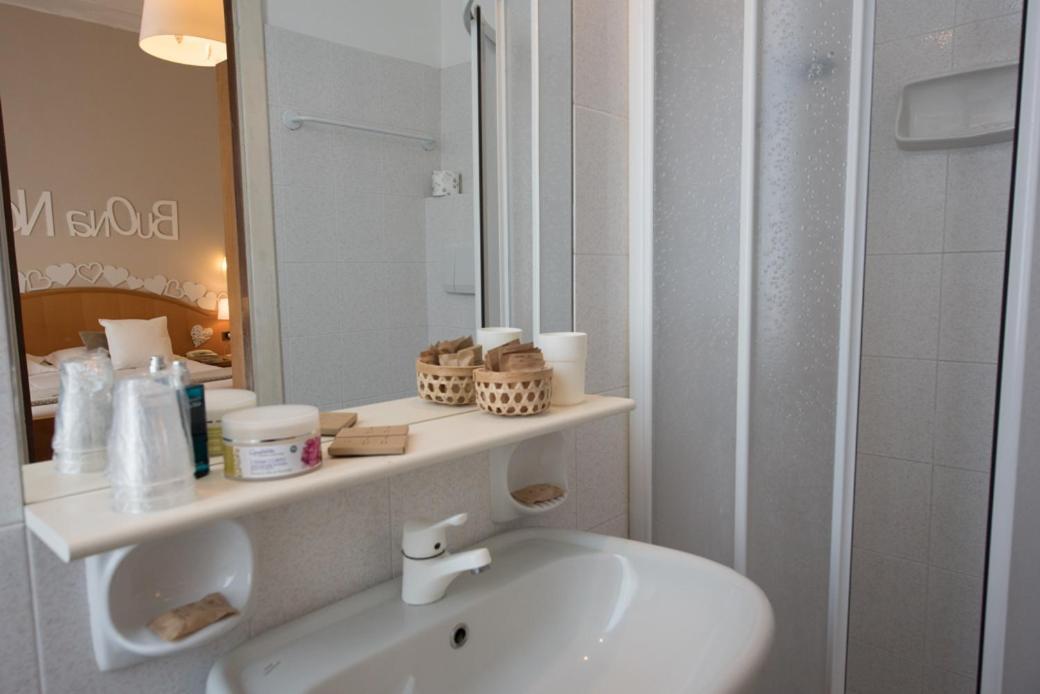 Hotel Tigullio Lavagna Extérieur photo